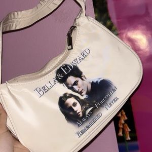 twilight bella swan and edward cullen praying (prayingg) bag